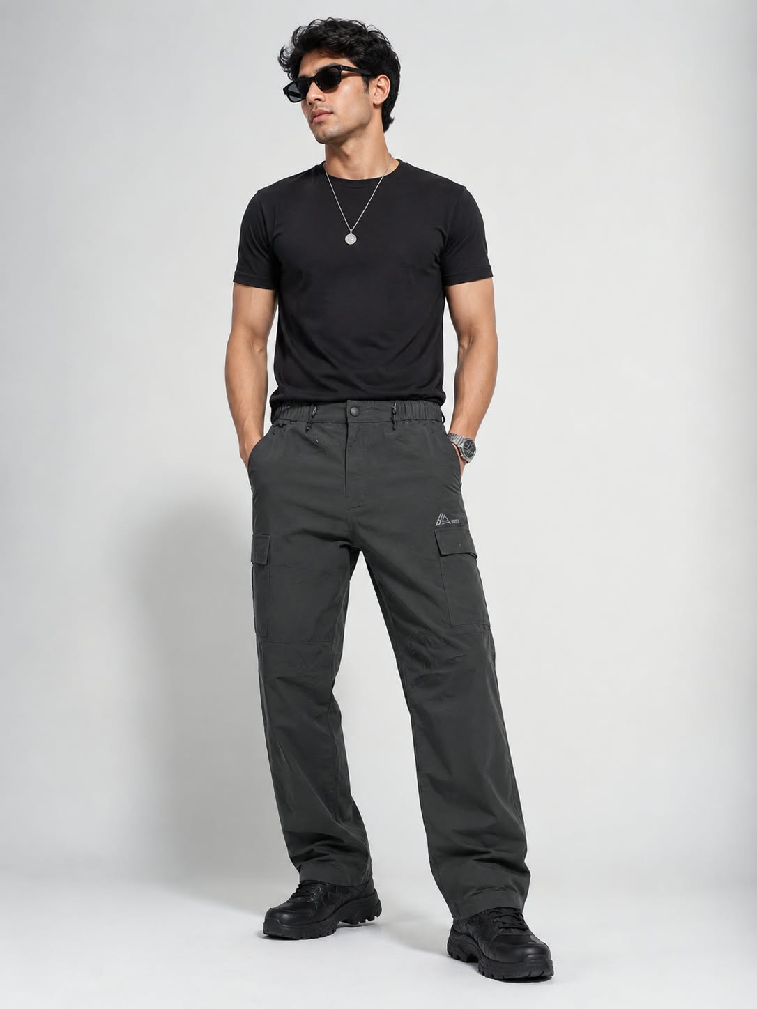 BAGGY TROUSER